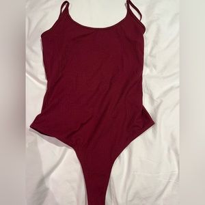 Athleta bodysuit- spaghetti straps adjustable